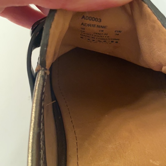 Beautiful and stylish coach clogs size 9😘🤗🥰👏❤️ - Picture 7 of 7